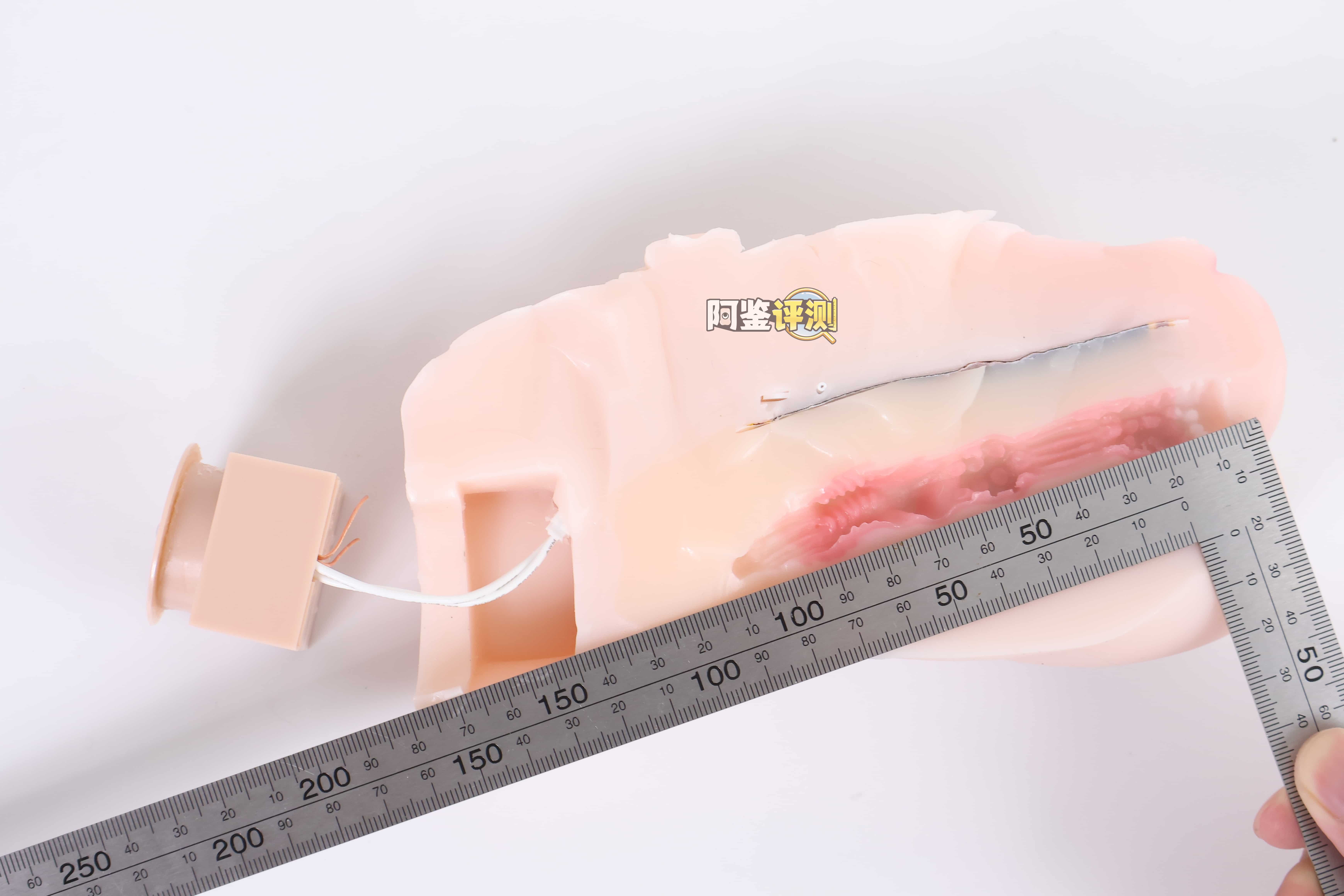 YUU——”热热子五代”评测！换汤不换药的公式产品，通道体验上感觉不到进步