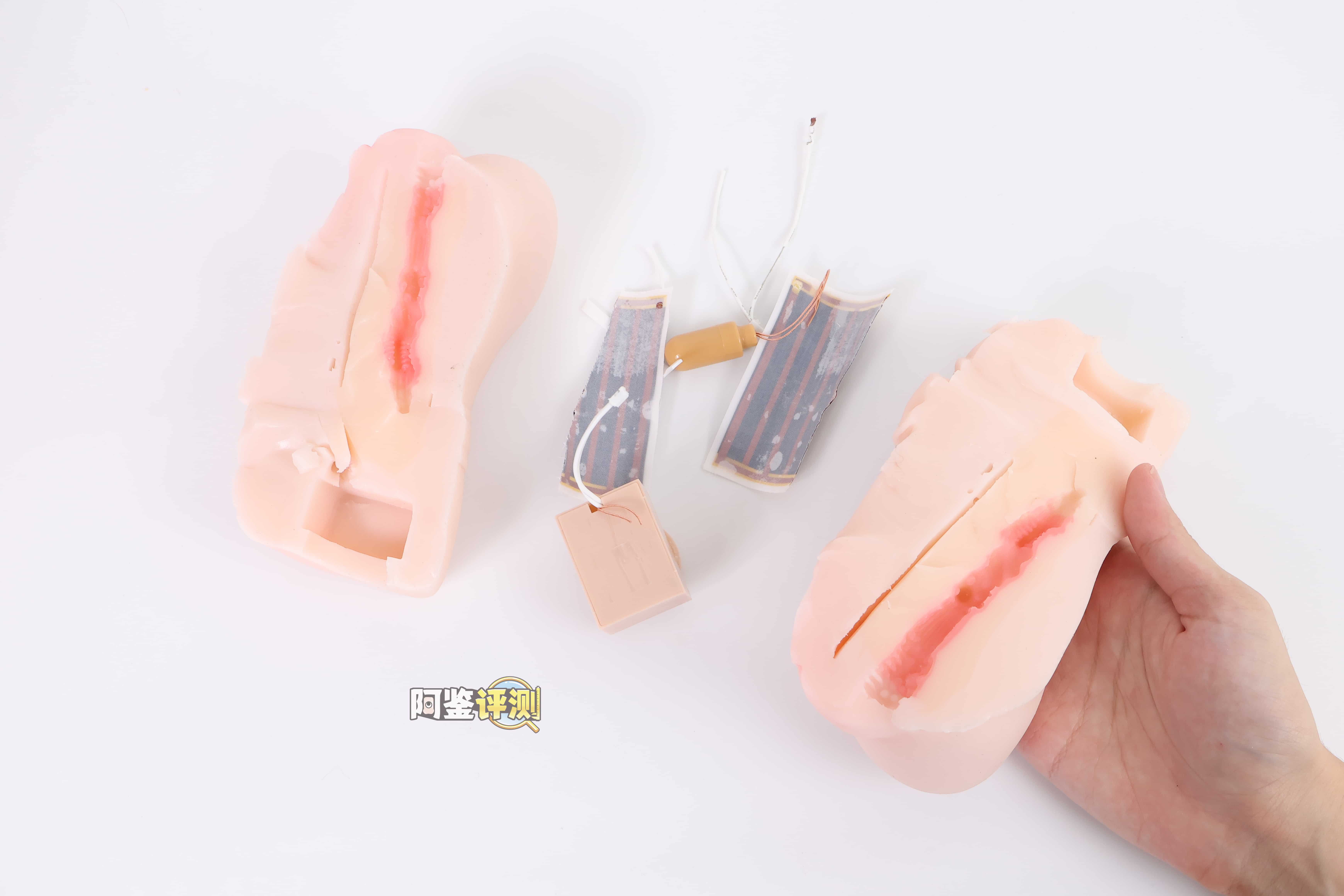 YUU——”热热子五代”评测！换汤不换药的公式产品，通道体验上感觉不到进步