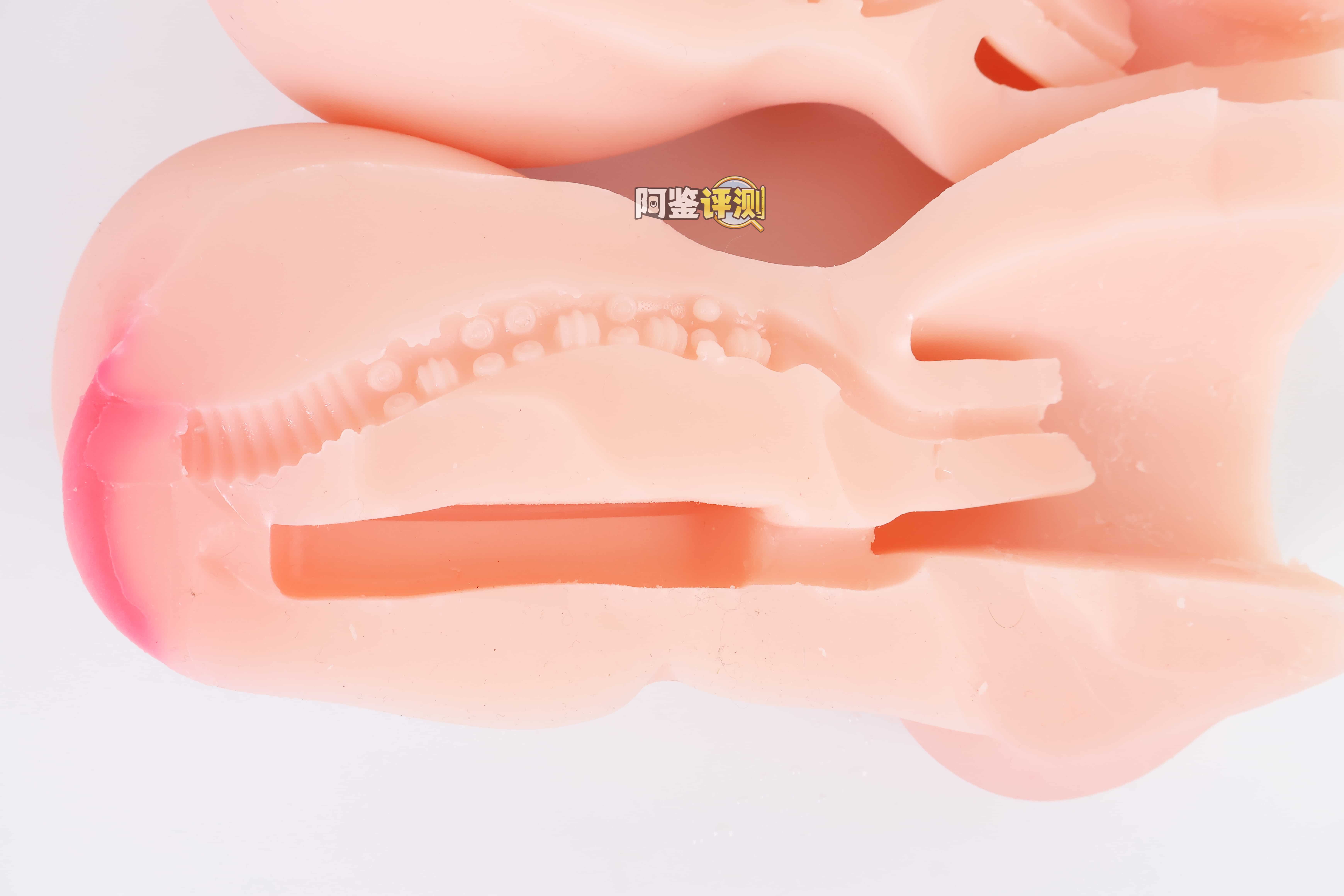 COC——”黑客甜心”评测！贯通同时还有”局部吮吸“？国产电动杯特有的奇怪优化方向