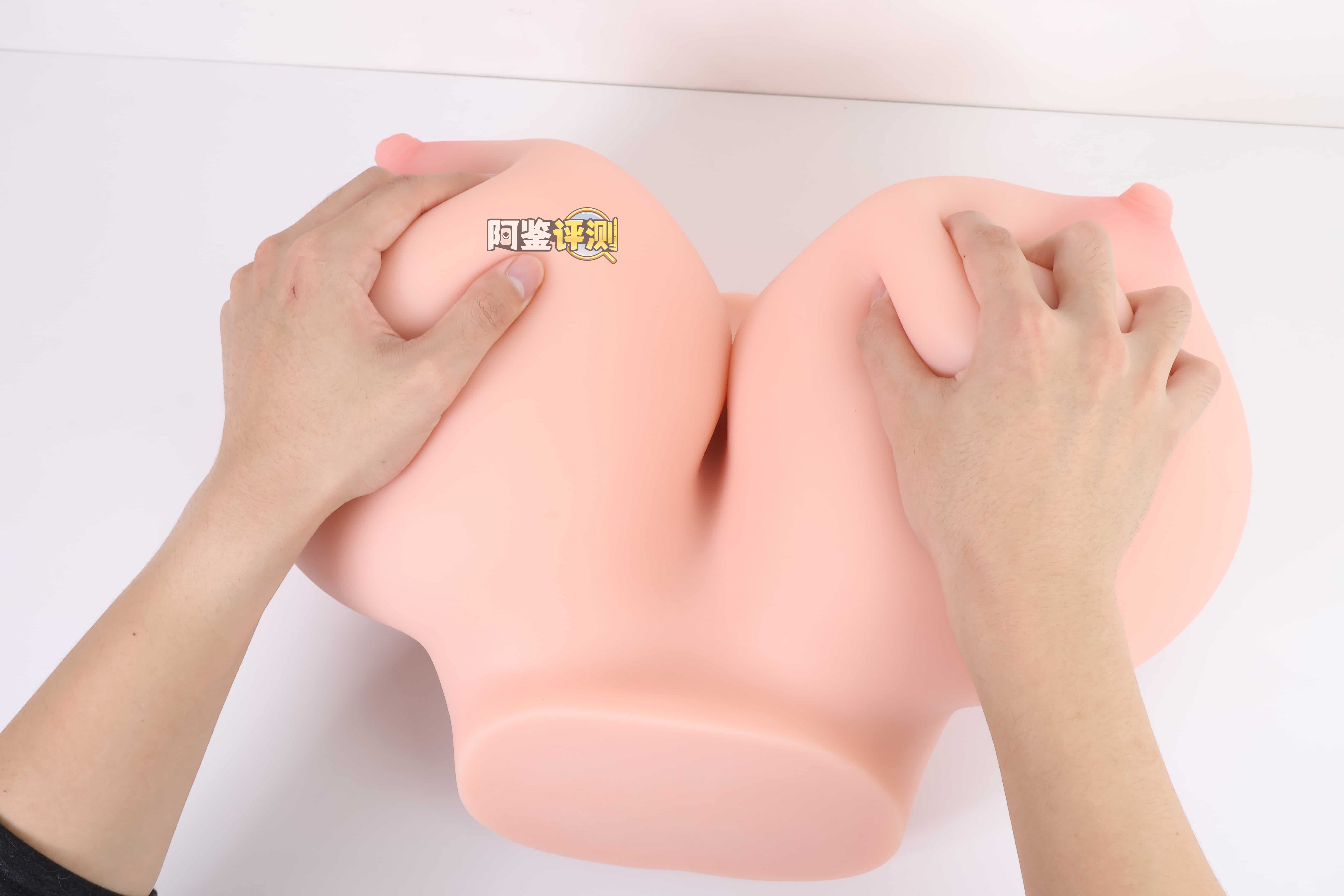 GOSE——”爆乳魔皇”评测！带身体厚度的超大重量胸模，设计上没有缺陷但实用的角度并不算很多