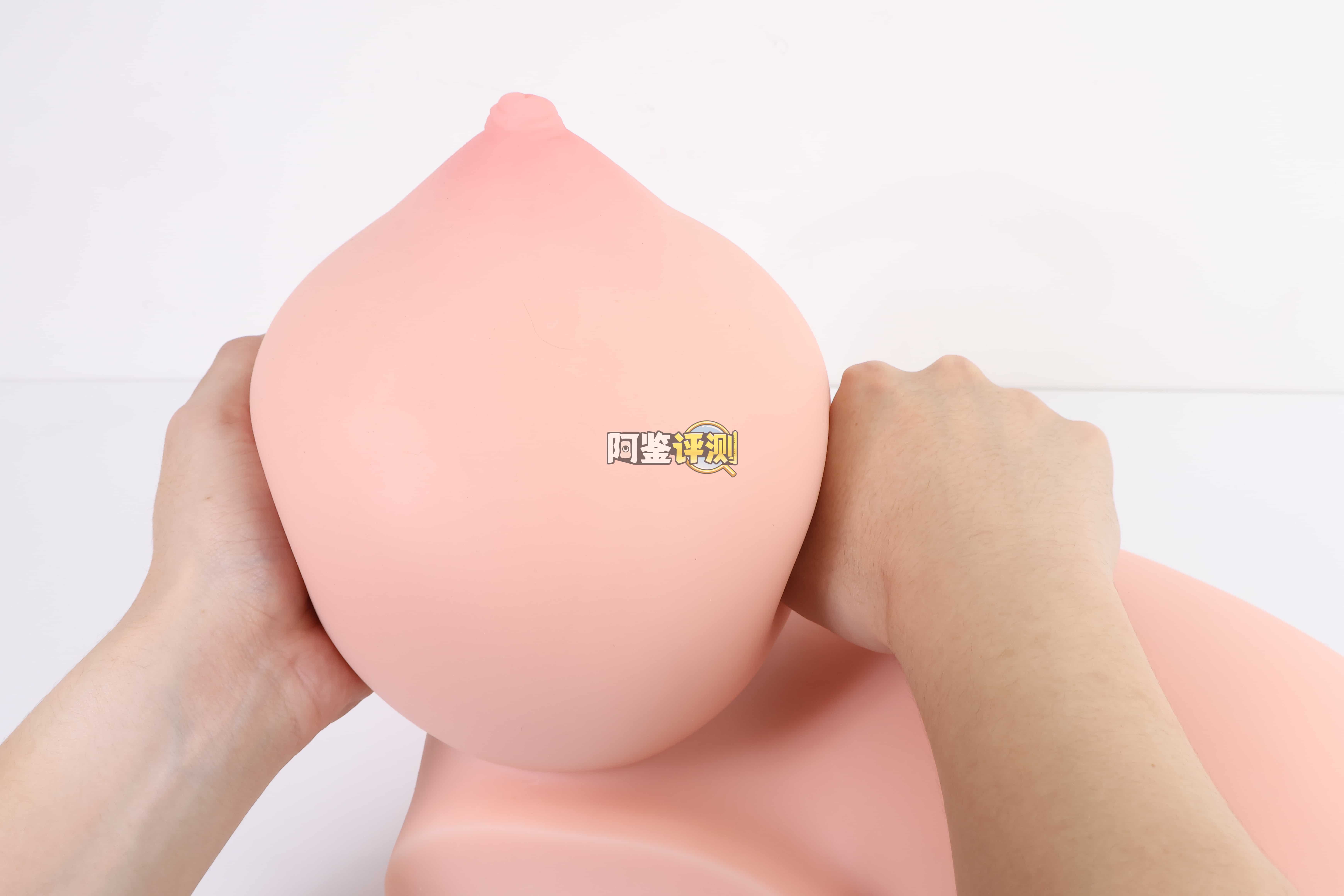 GOSE——”爆乳魔皇”评测！带身体厚度的超大重量胸模，设计上没有缺陷但实用的角度并不算很多