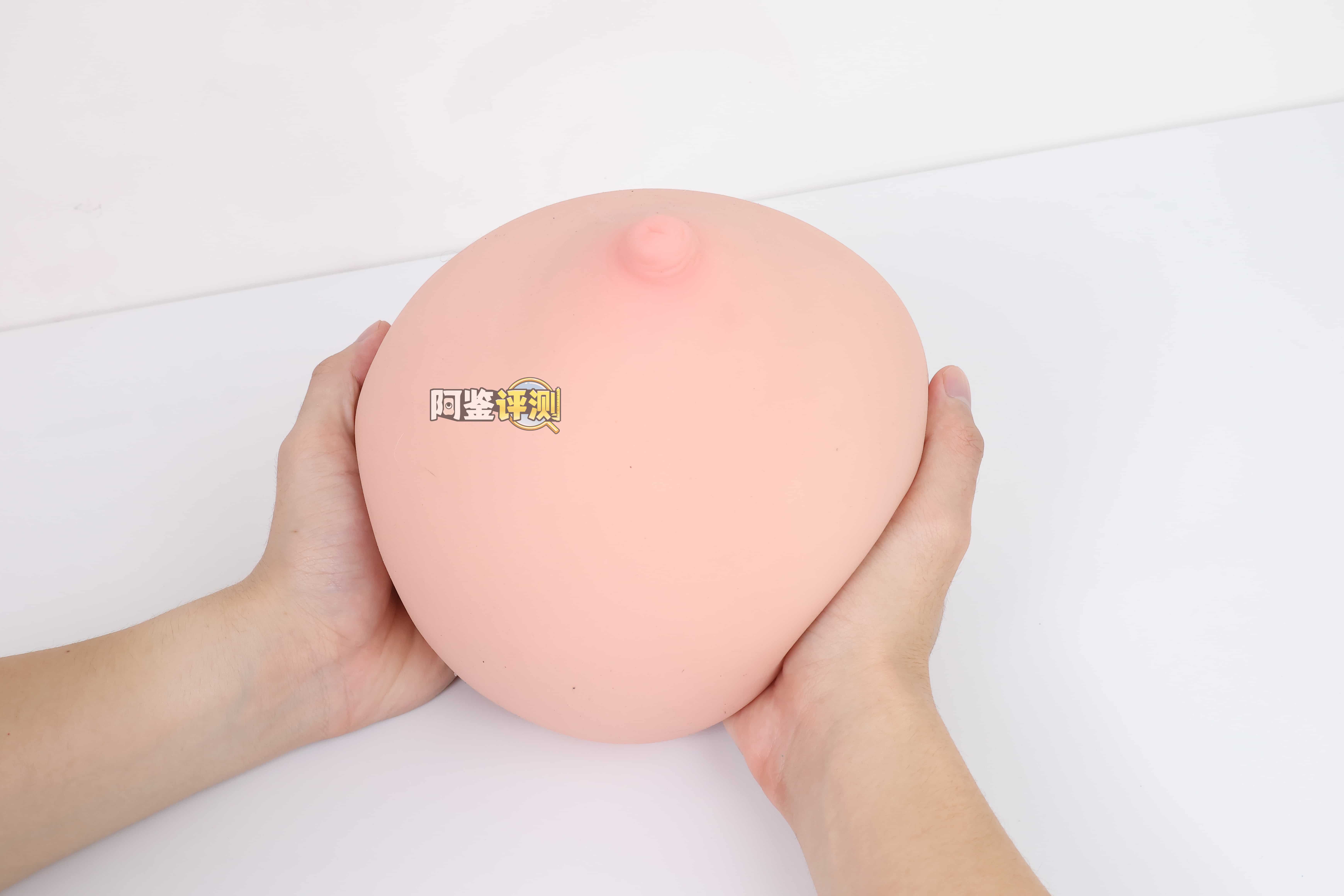 GOSE——”爆乳魔皇”评测！带身体厚度的超大重量胸模，设计上没有缺陷但实用的角度并不算很多