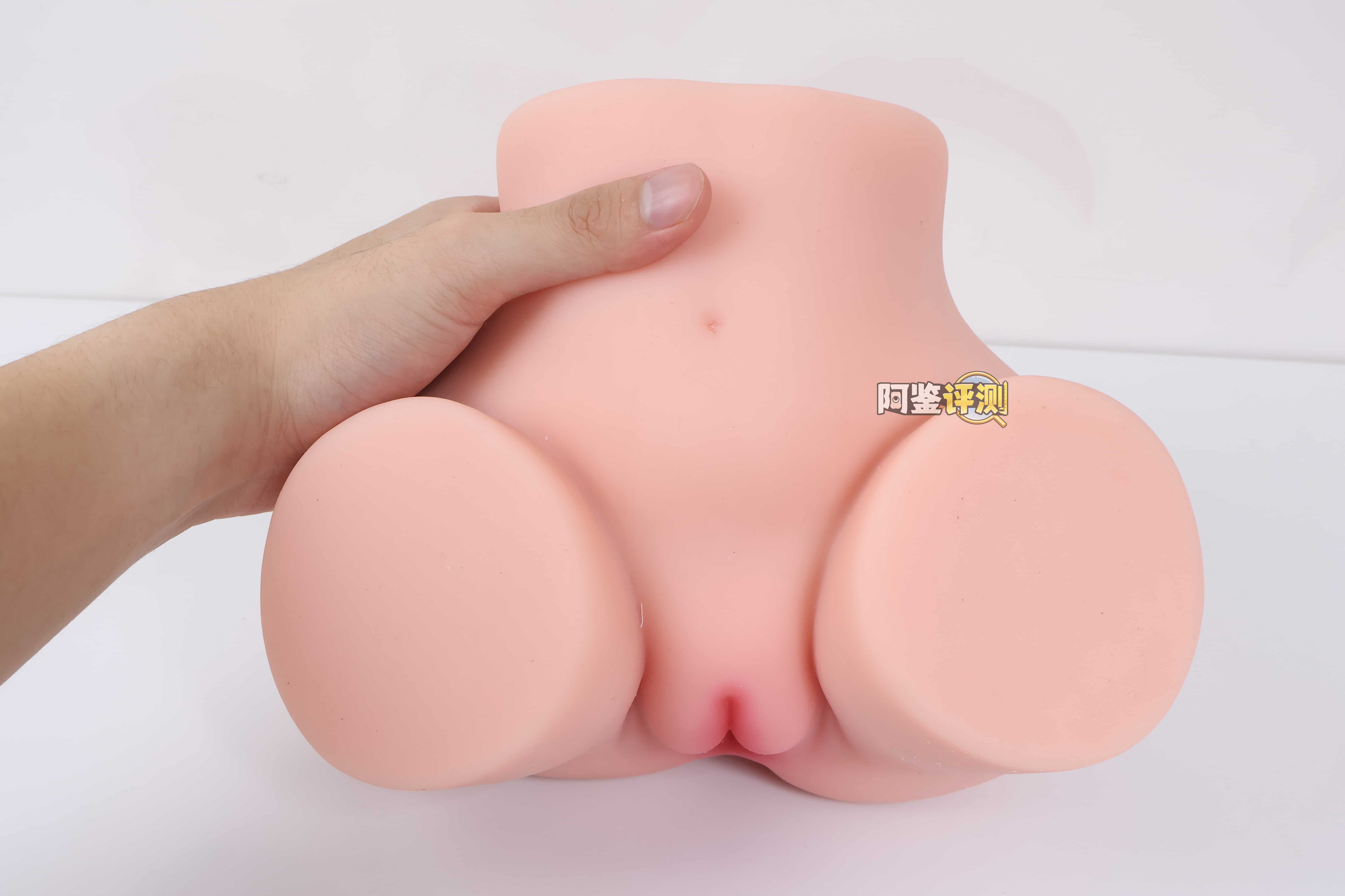 COC——“猫娘美优酱”评测！外观确实很可爱，但体验的其他方面几乎全是错的