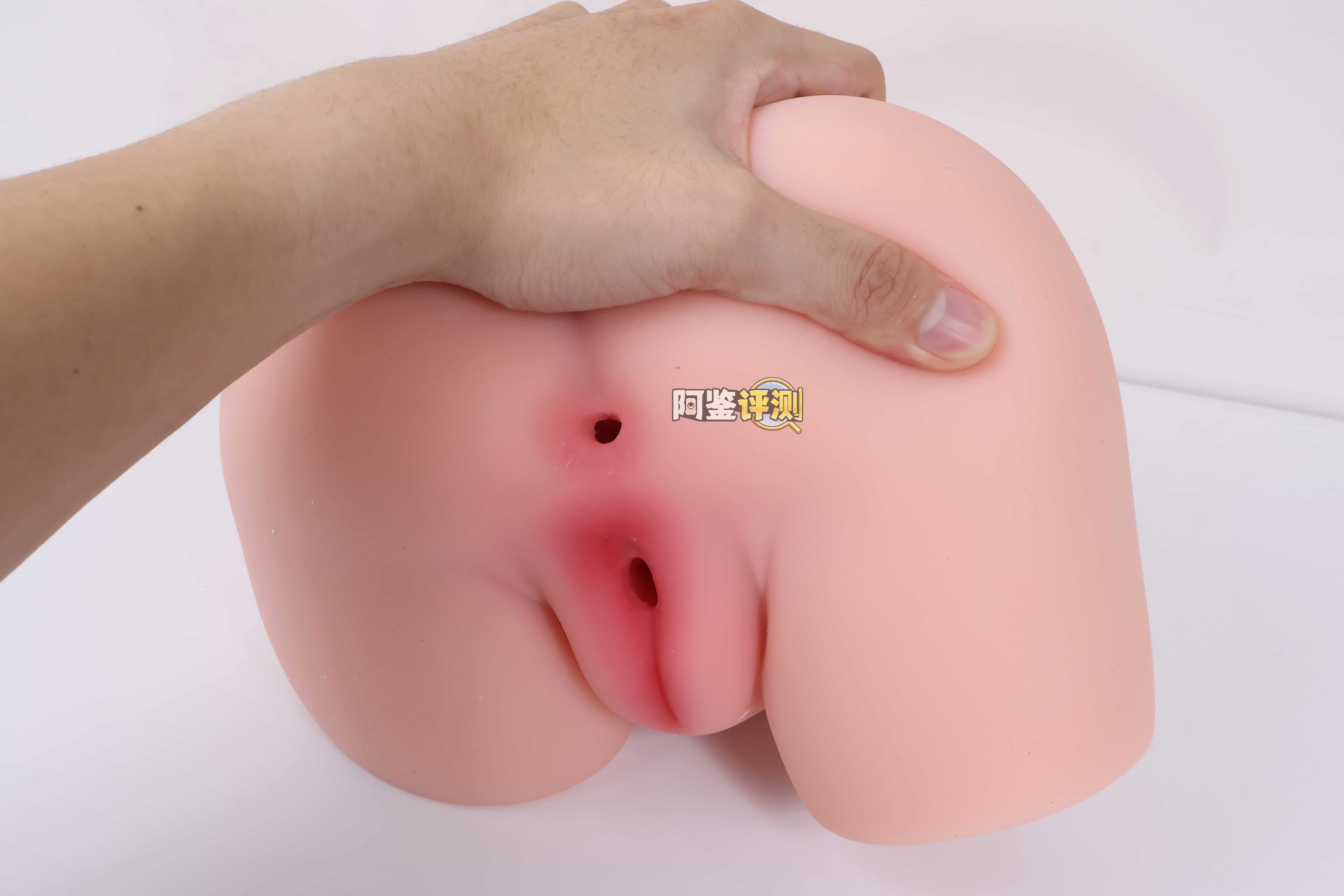 COC——“猫娘美优酱”评测！外观确实很可爱，但体验的其他方面几乎全是错的