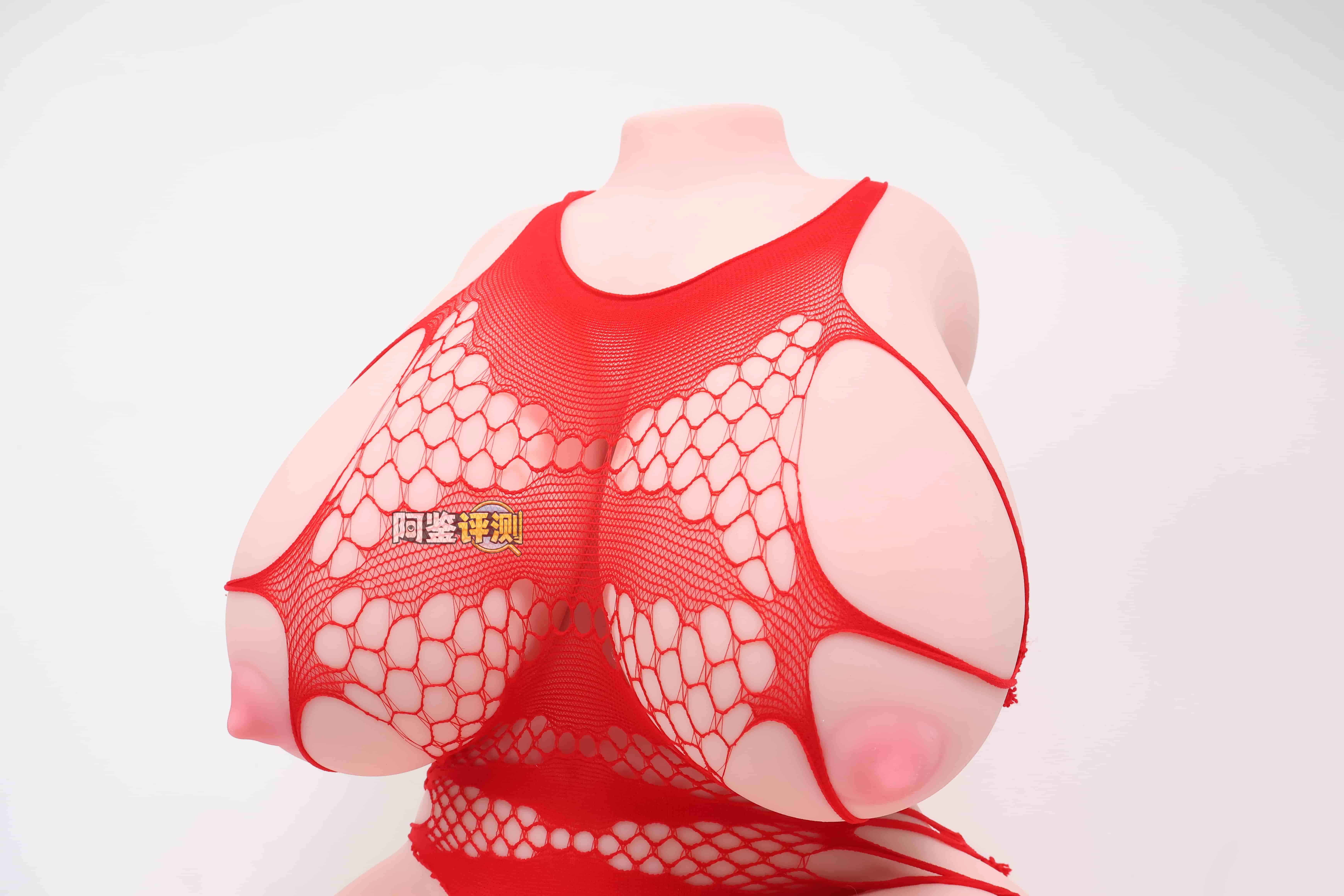 MODE——”幻乳龙娘2(觉醒篇)”评测！粗糙敷衍的难绷造型，属于是为了抄而抄了...