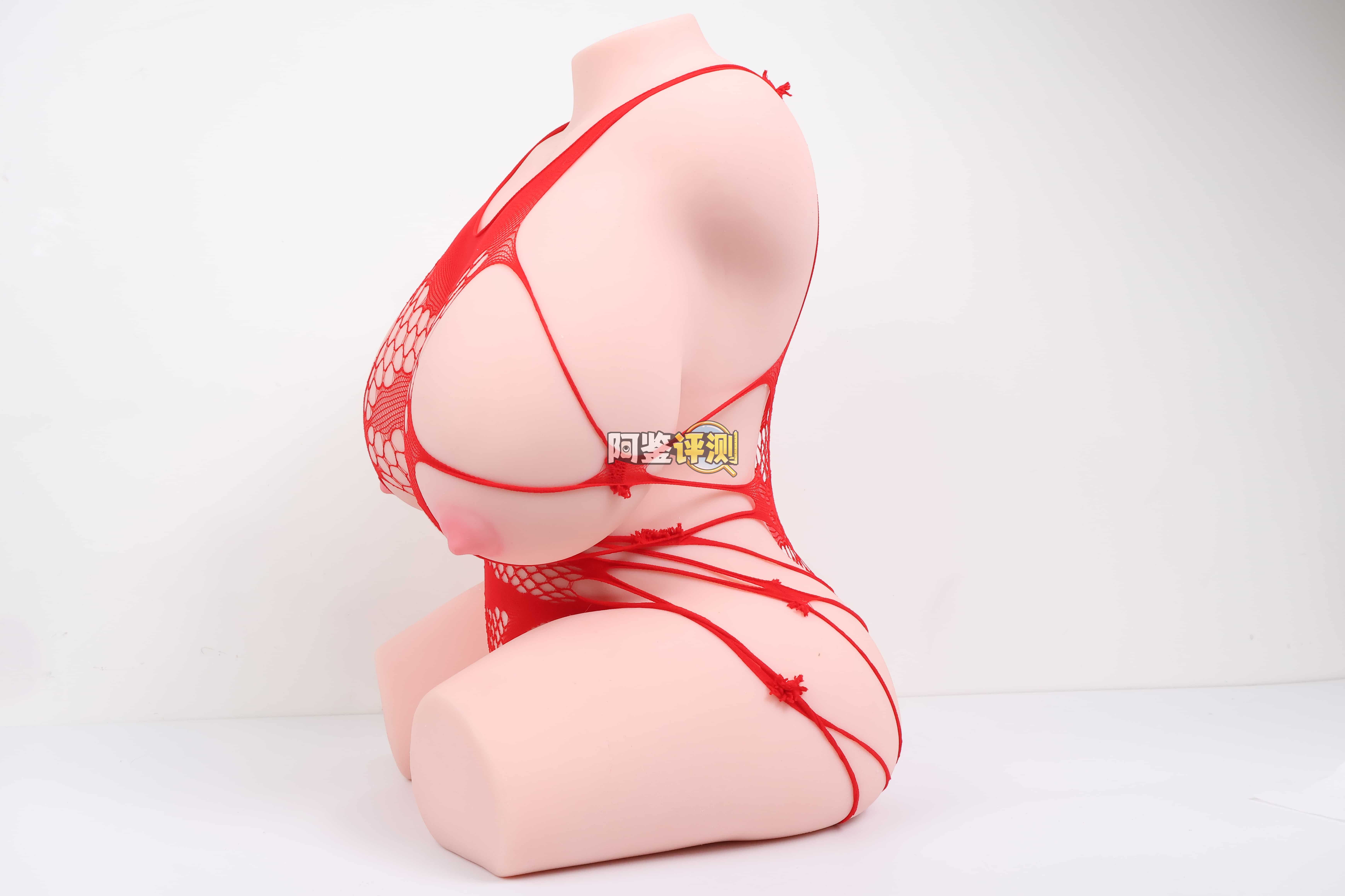 MODE——”幻乳龙娘2(觉醒篇)”评测！粗糙敷衍的难绷造型，属于是为了抄而抄了...