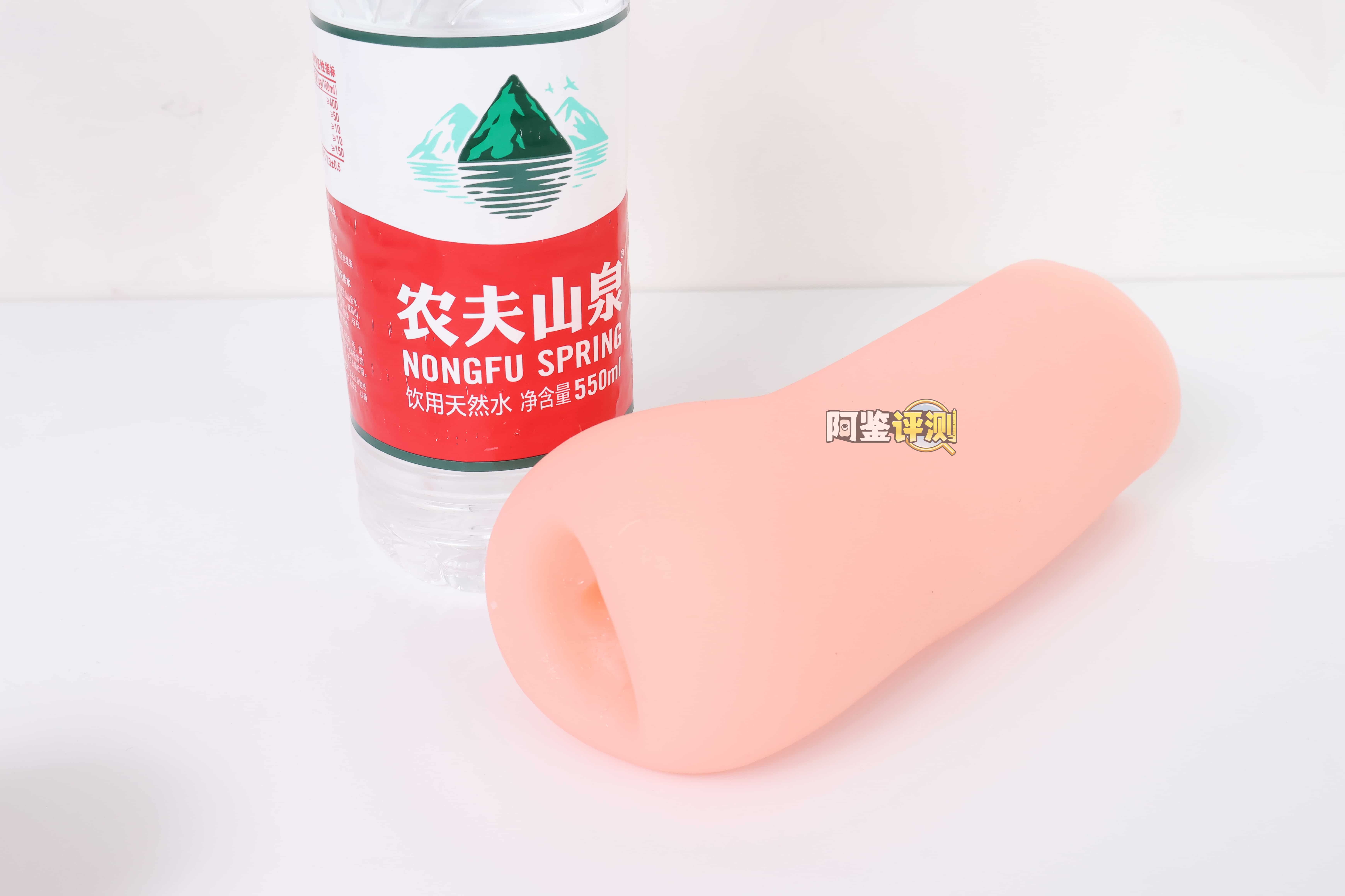 KK——“青梅竹马”评测!性处理女仆同款的超软材质+尖锐边缘,由点状变成了块状