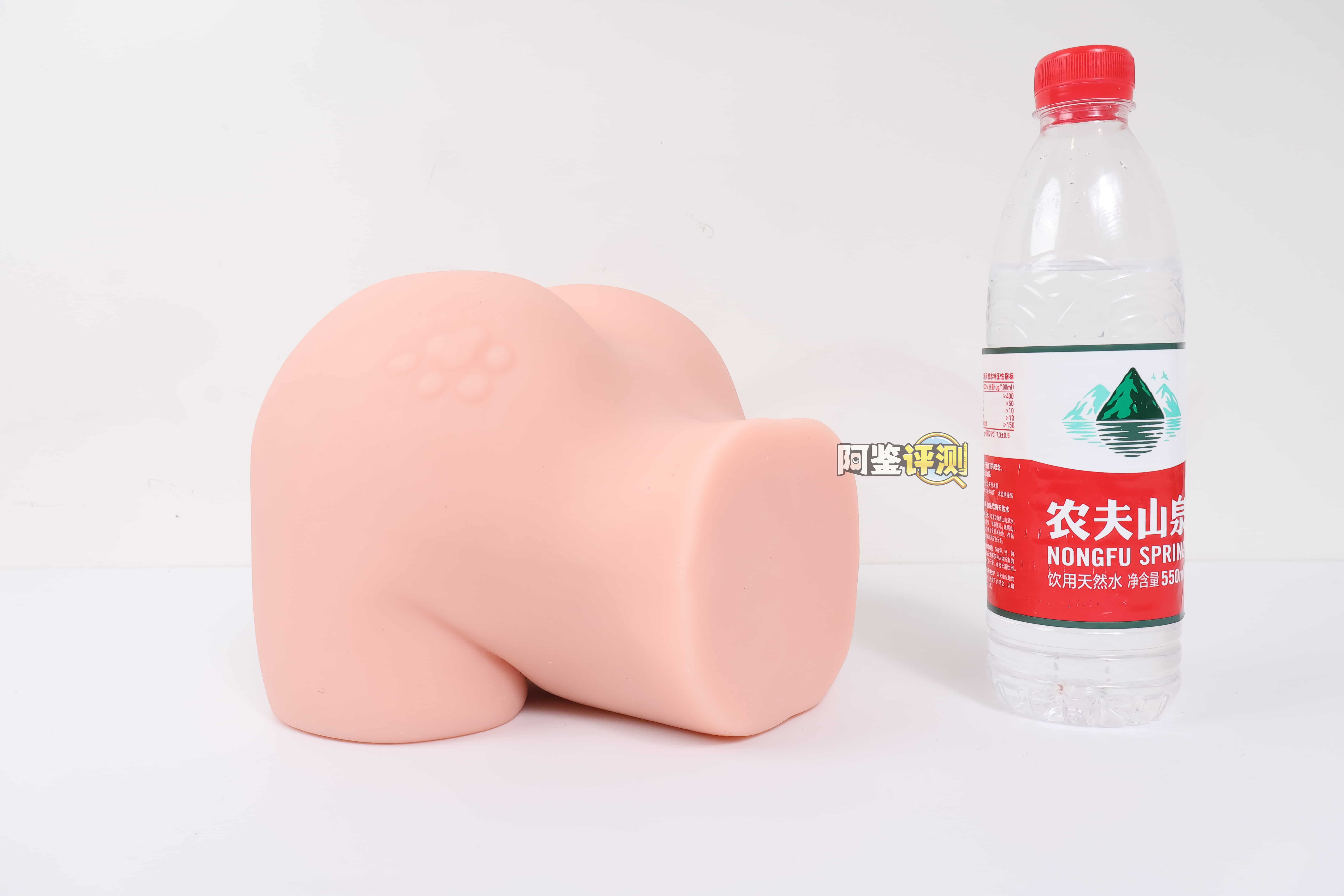 COC——“猫娘美优酱”评测！外观确实很可爱，但体验的其他方面几乎全是错的