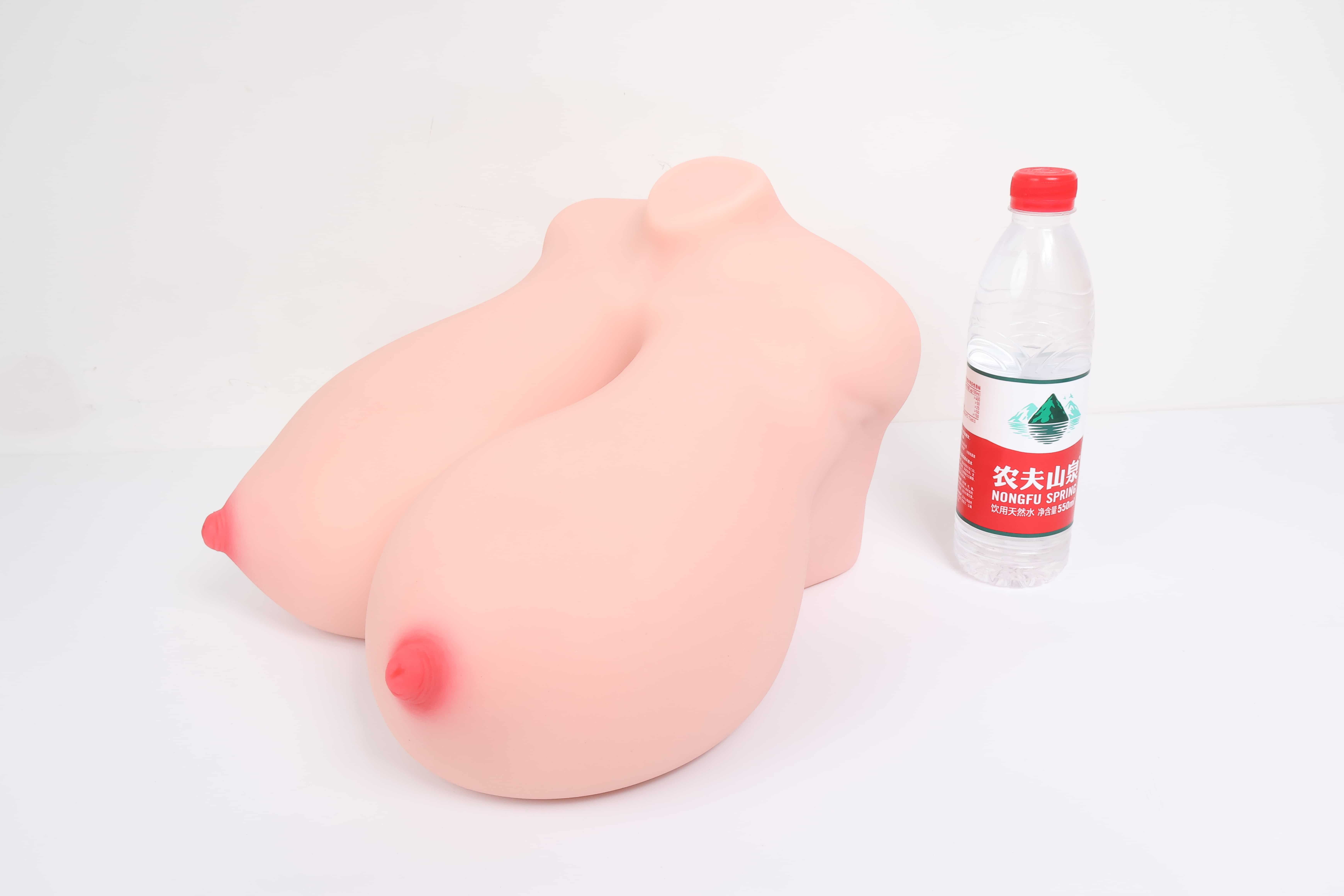 GOSE——”爆乳魔皇”评测！带身体厚度的超大重量胸模，设计上没有缺陷但实用的角度并不算很多