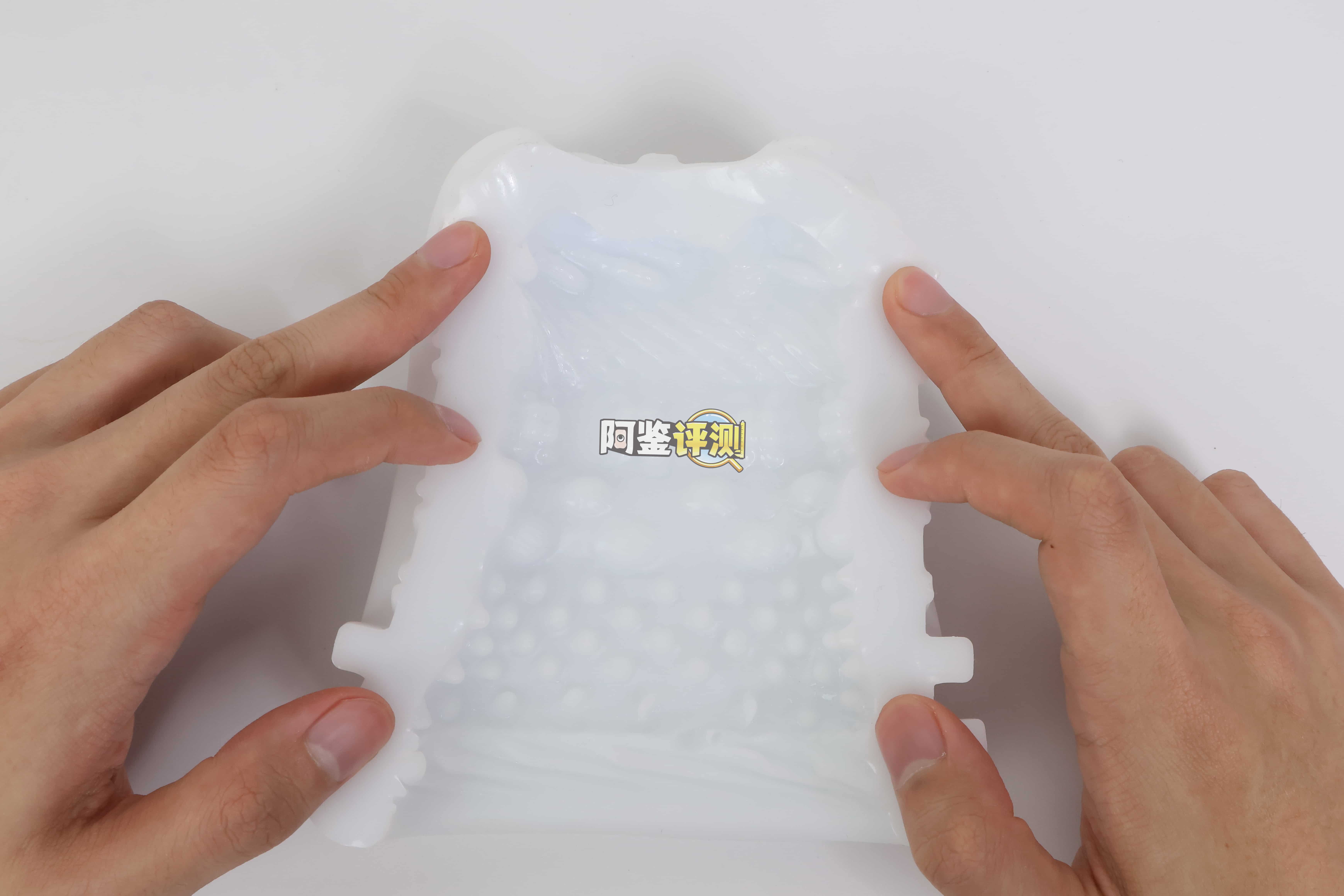 网易春风——“千面pro”评测！机械设计全都非常到位，但一接触到胶体就拉了胯了....