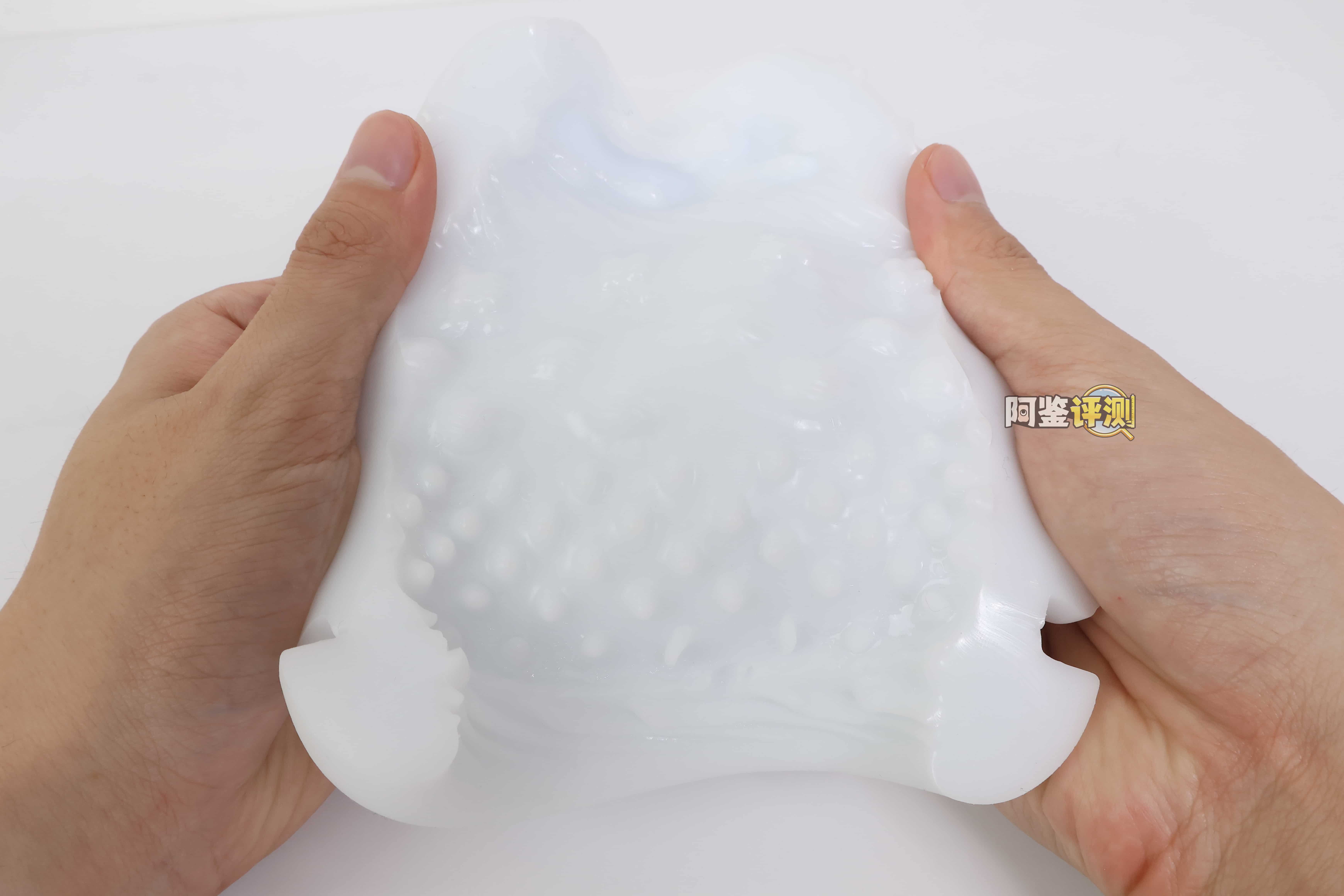 网易春风——“千面pro”评测！机械设计全都非常到位，但一接触到胶体就拉了胯了....