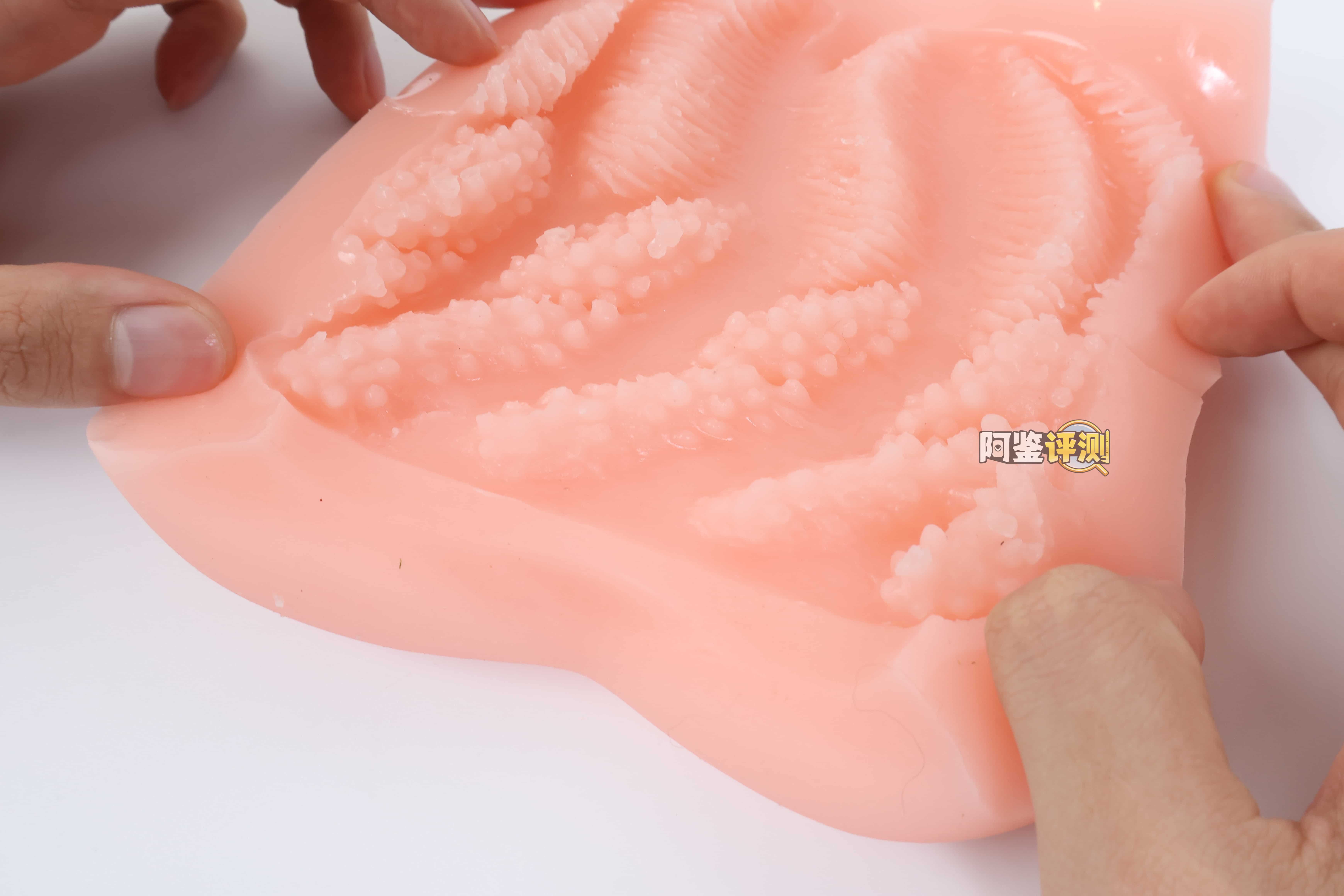 KK——“青梅竹马”评测！性处理女仆同款的超软材质+尖锐边缘，由点状变成了块状