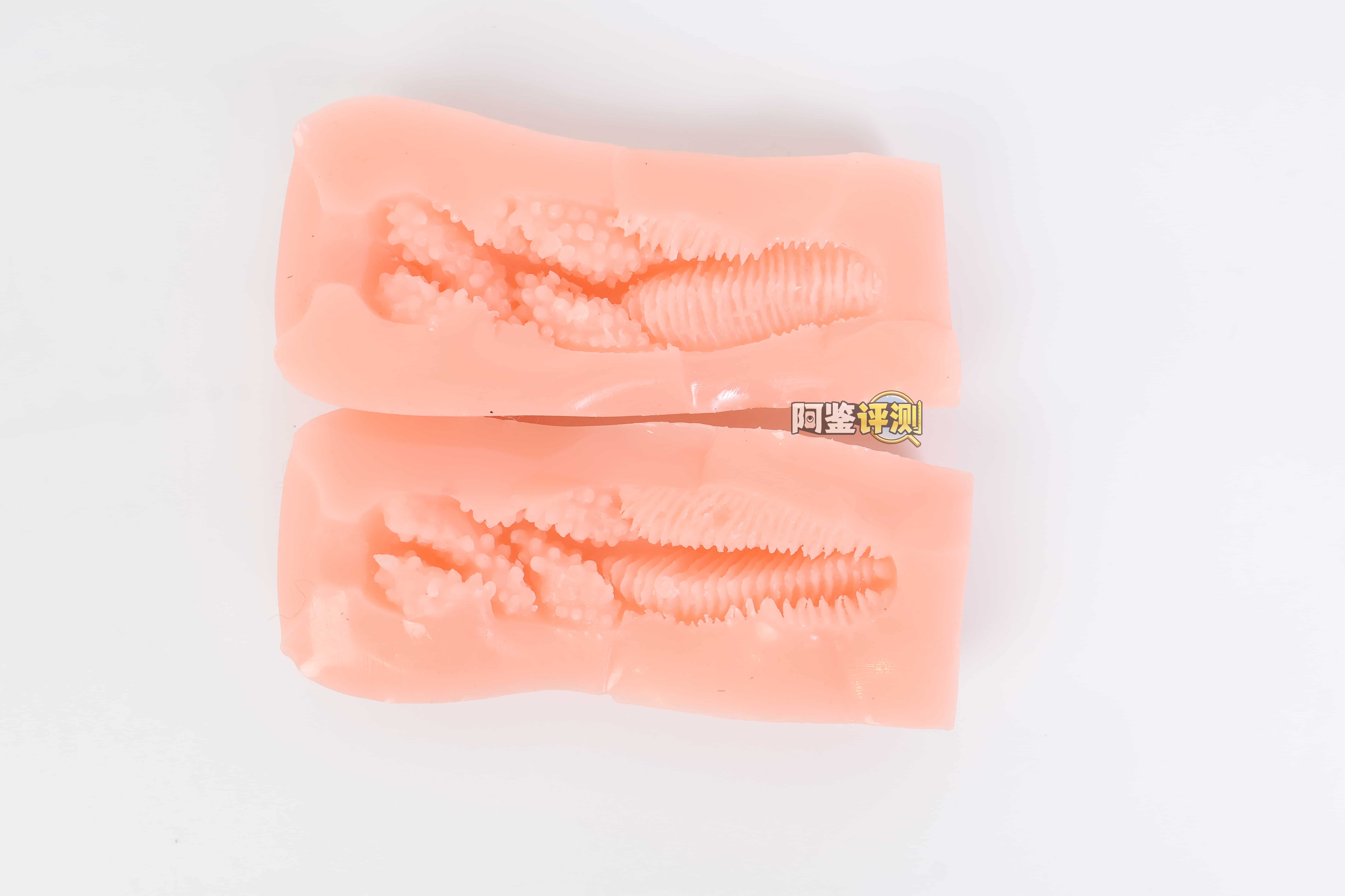 KK——“青梅竹马”评测!性处理女仆同款的超软材质+尖锐边缘,由点状变成了块状