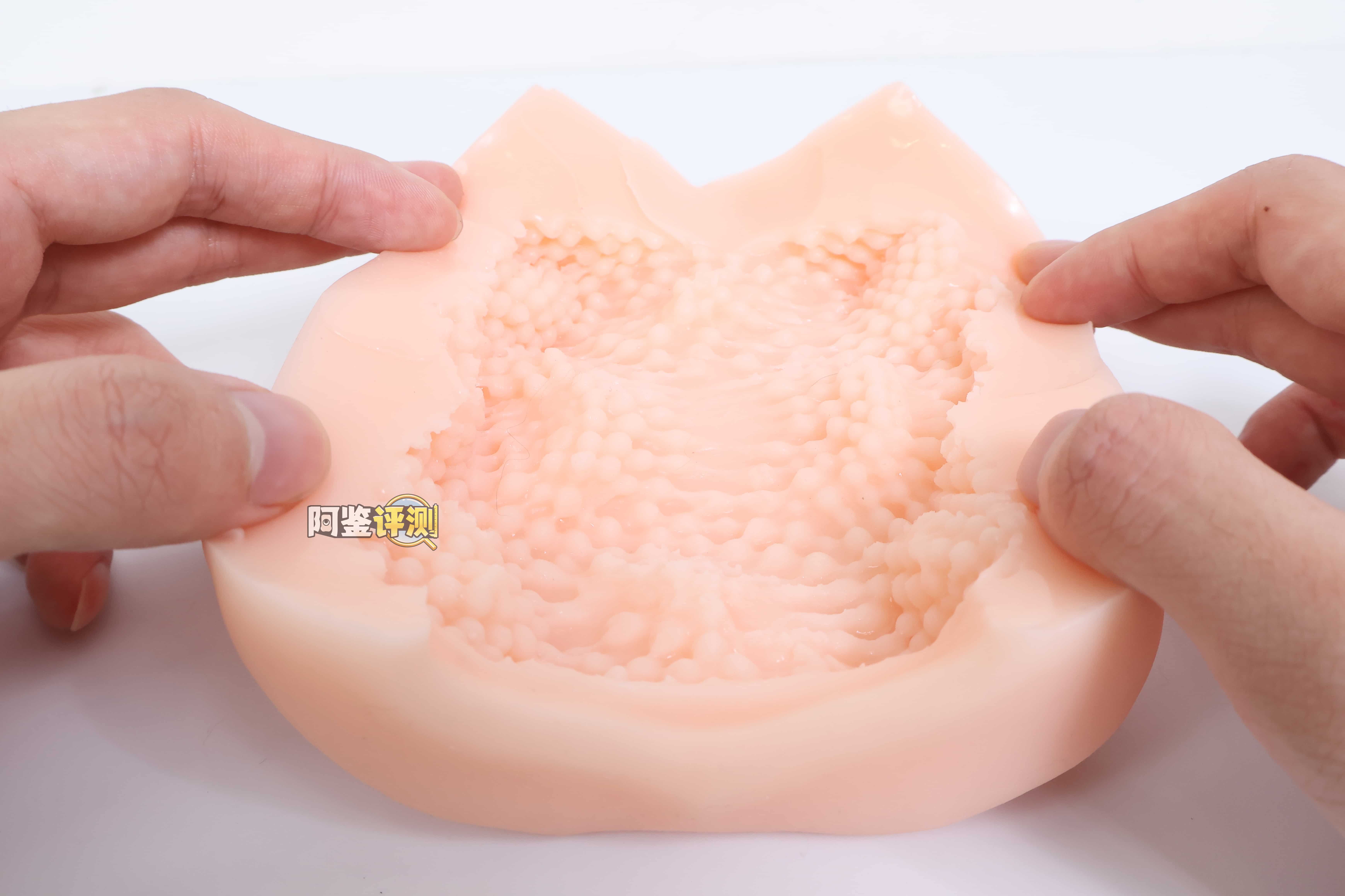 汤玛托易士——”粒肉彼女”评测！本以为是个类仿真结构，没想到还真是小颗粒感！