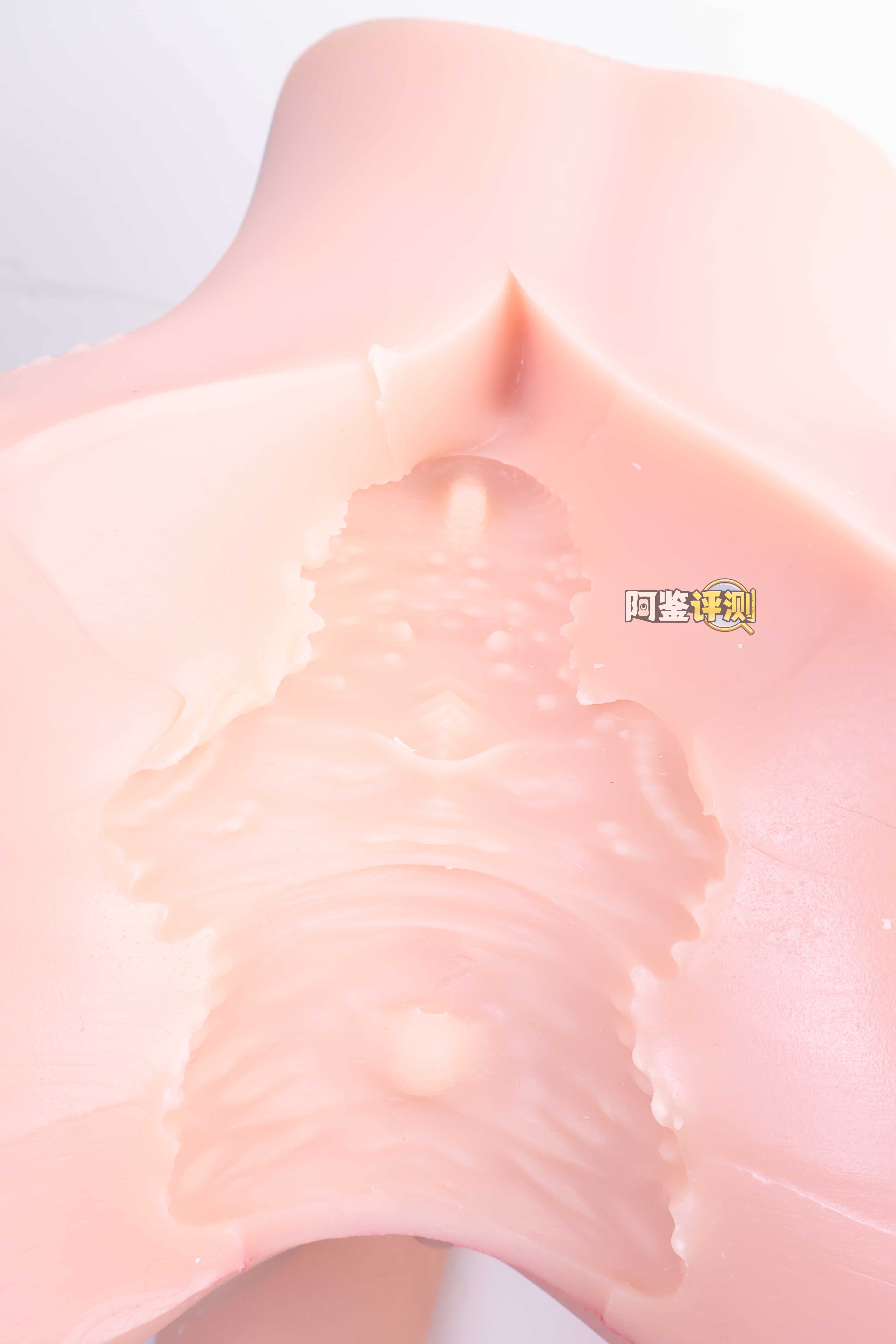 GXP—"魔方姬（腿模）"评测！设计上太过常规，反而凸显出了TPE材质做臀模的“不合适”感