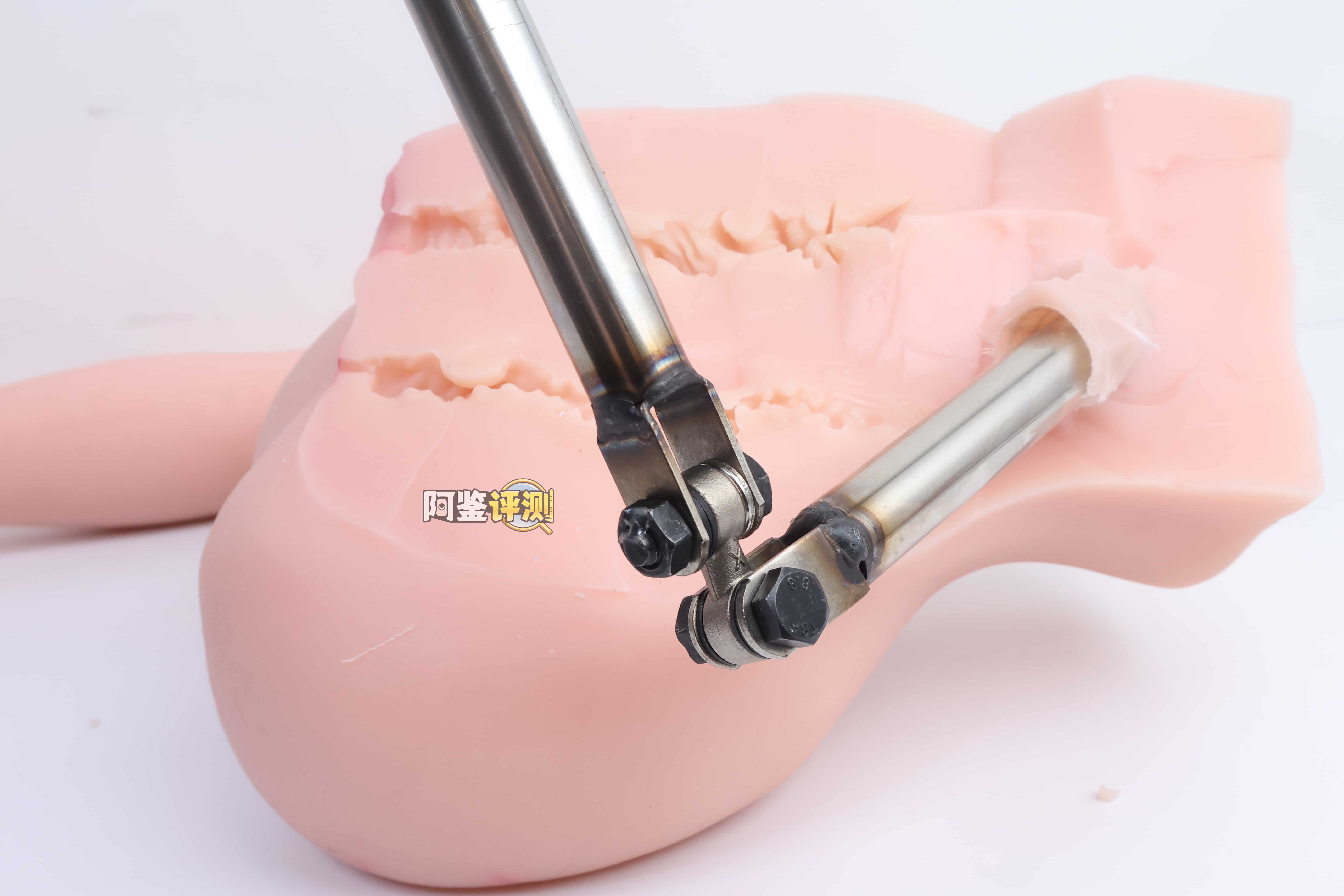 GXP—"魔方姬（腿模）"评测！设计上太过常规，反而凸显出了TPE材质做臀模的“不合适”感