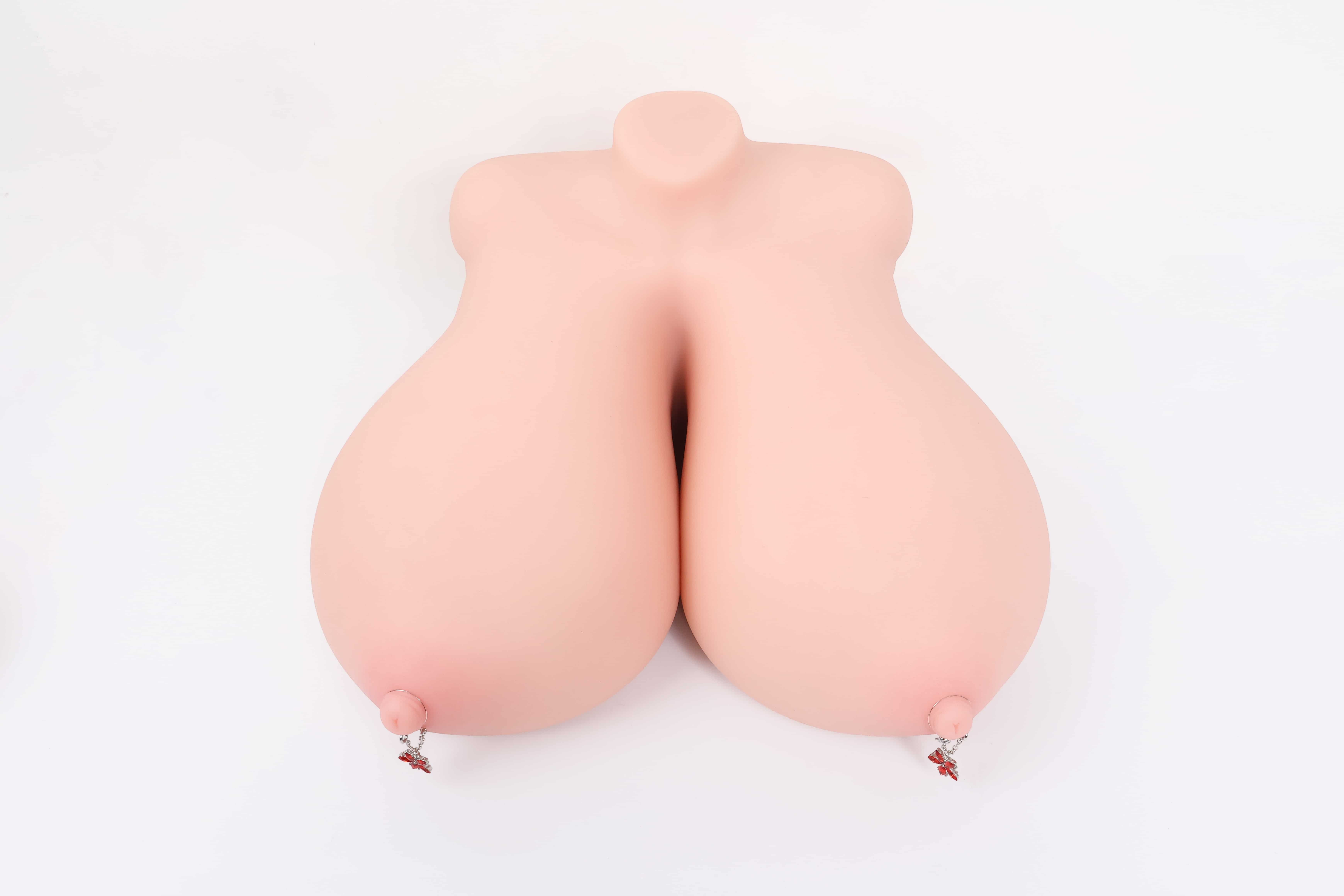 GOSE——”爆乳魔皇”评测!带身体厚度的超大重量胸模,设计上没有缺陷但实用的角度并不算很多