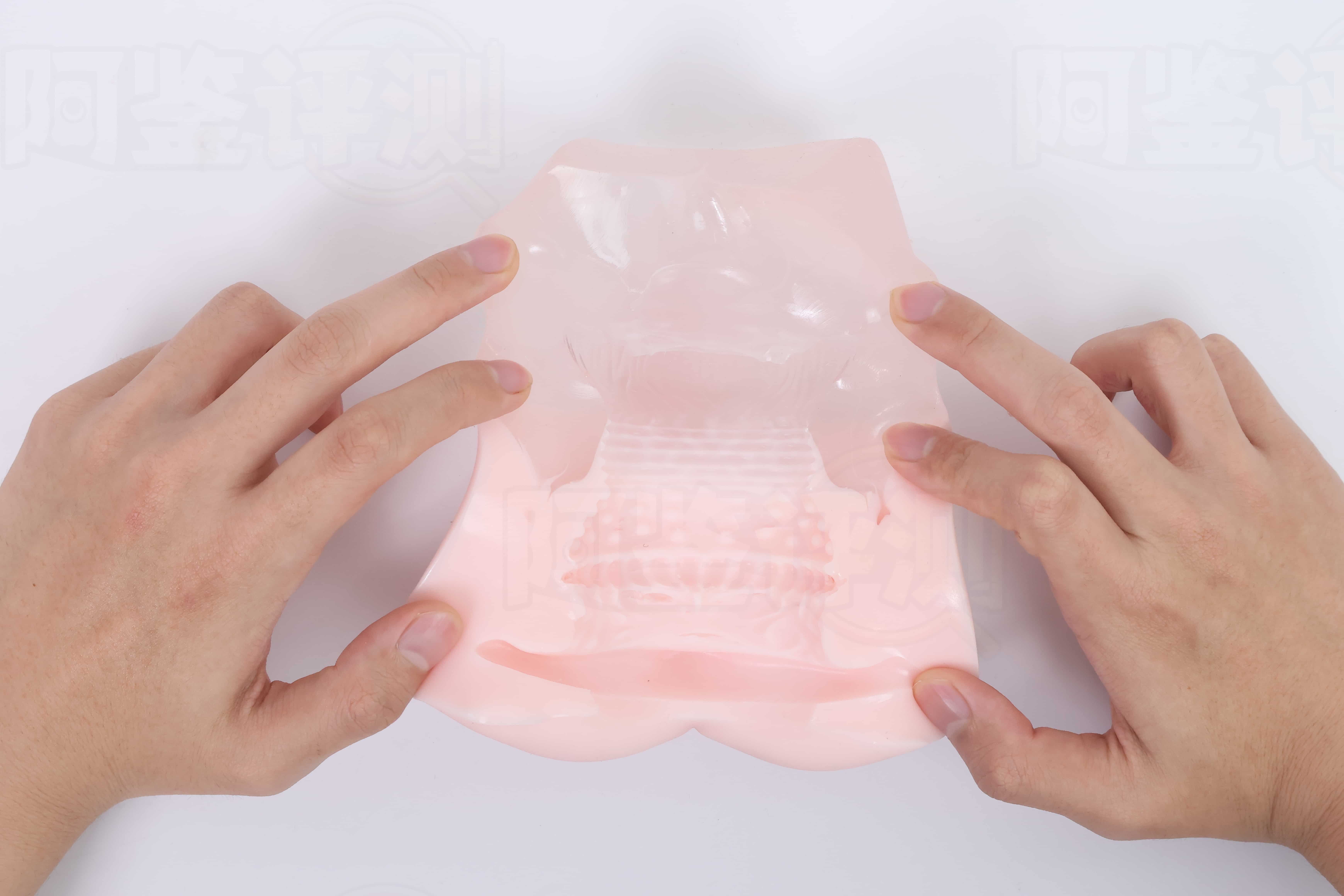 MODE——”巫女子宫”评测！硬度差距超大的两种材料拼接，生硬的过渡把其他体验全部覆盖了