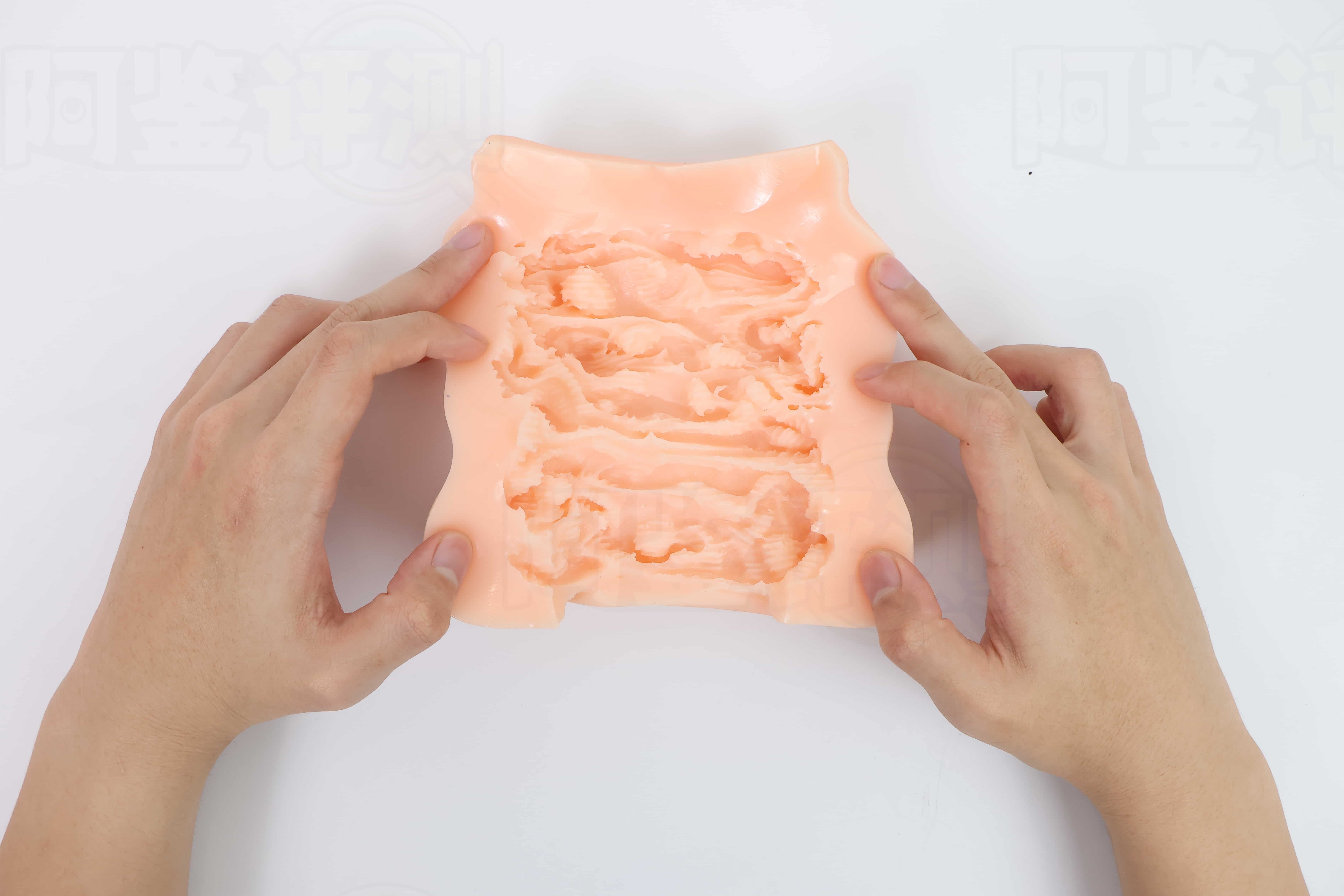 汤玛托易士——”AIV NO.13”评测！AI参与设计的杯子，好像没有带来什么实质上的结构突破