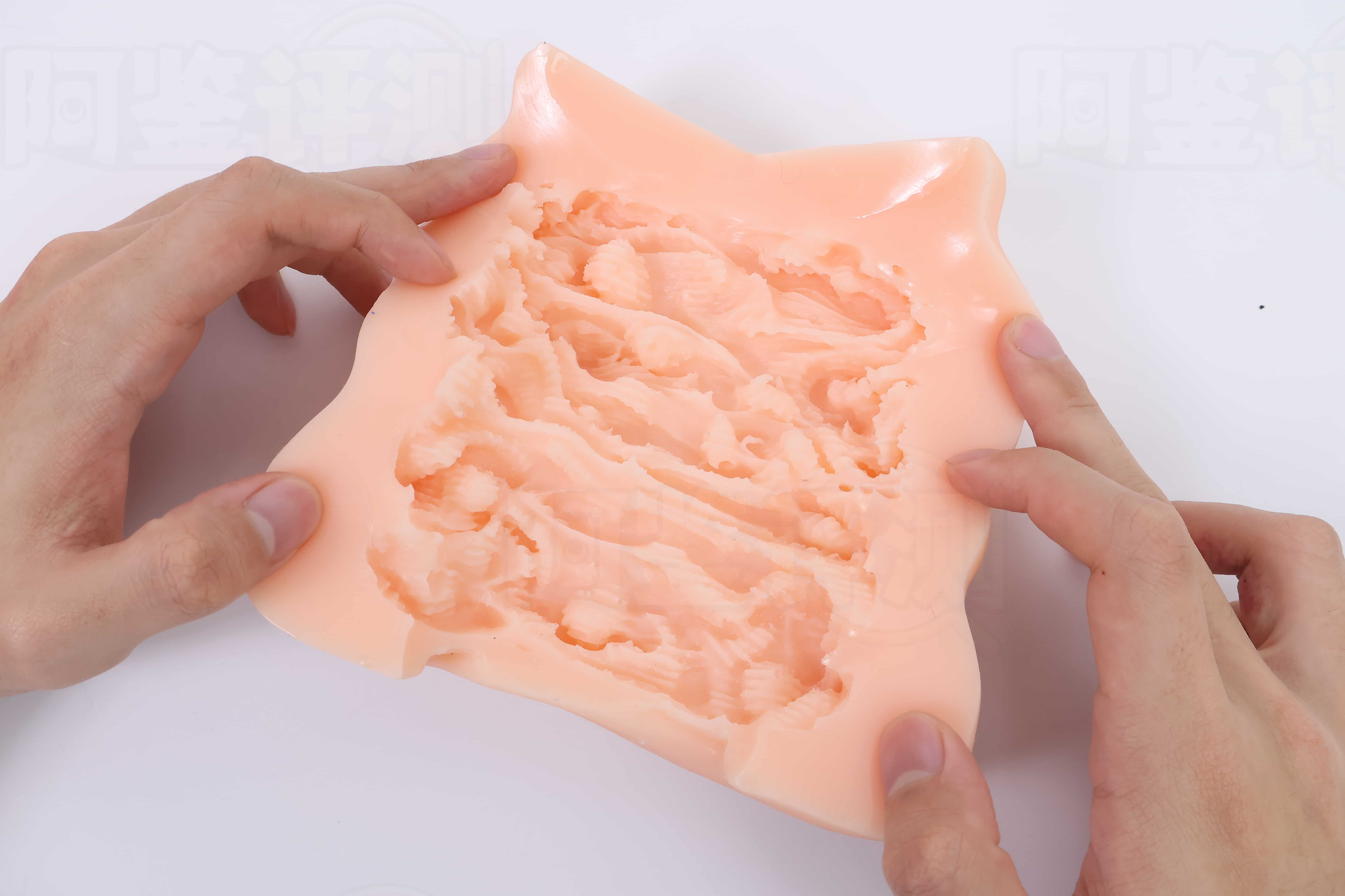 汤玛托易士——”AIV NO.13”评测！AI参与设计的杯子，好像没有带来什么实质上的结构突破